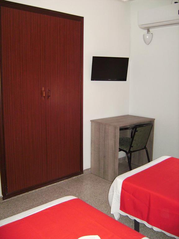 Pension Miami Almassora Zimmer foto