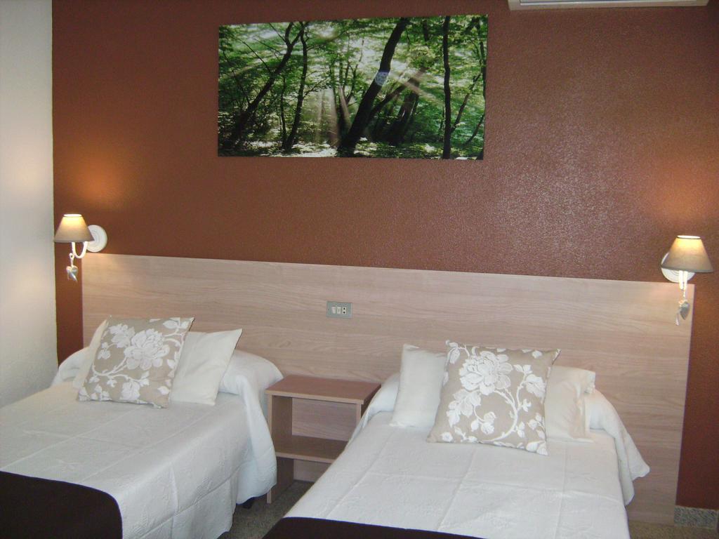 Pension Miami Almassora Zimmer foto